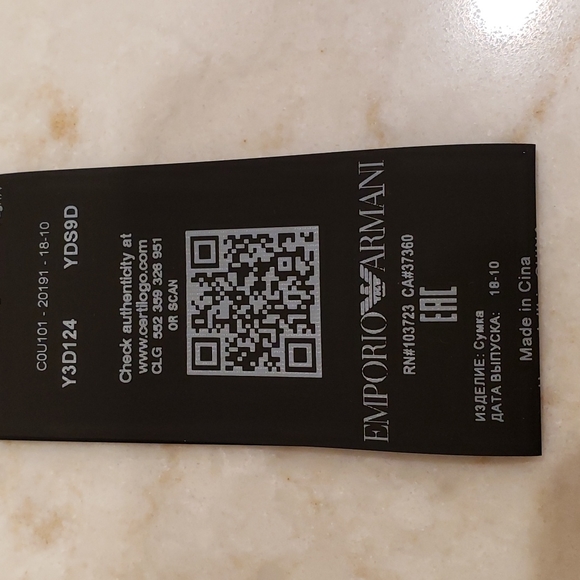 Emporio Armani St. Cocco Lucido Leather Shopping Tote - Picture 16 of 16